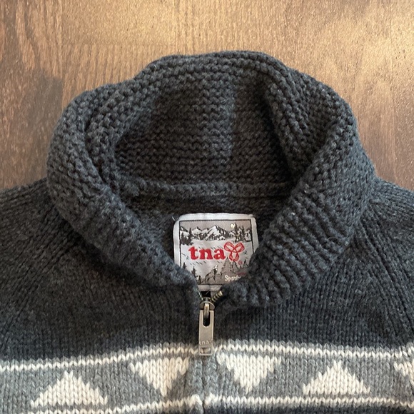 TNA lambs wool sweater - Picture 2 of 4